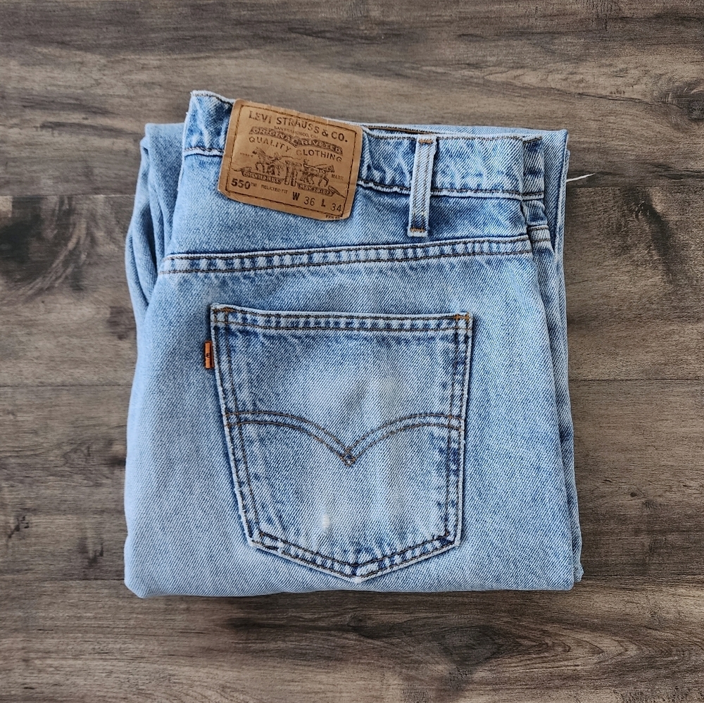 VTG 90s Levi's 550 Relaxed Fit Orange Tab Light Wash Blue Jeans Men's 36